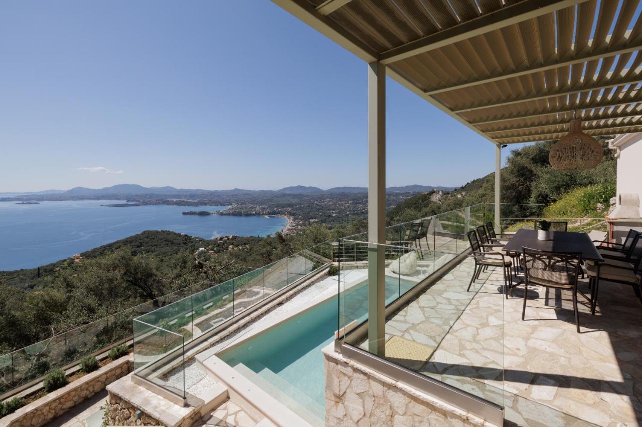 Bolla D'Oro Luxury Villas Spartylas Exterior photo