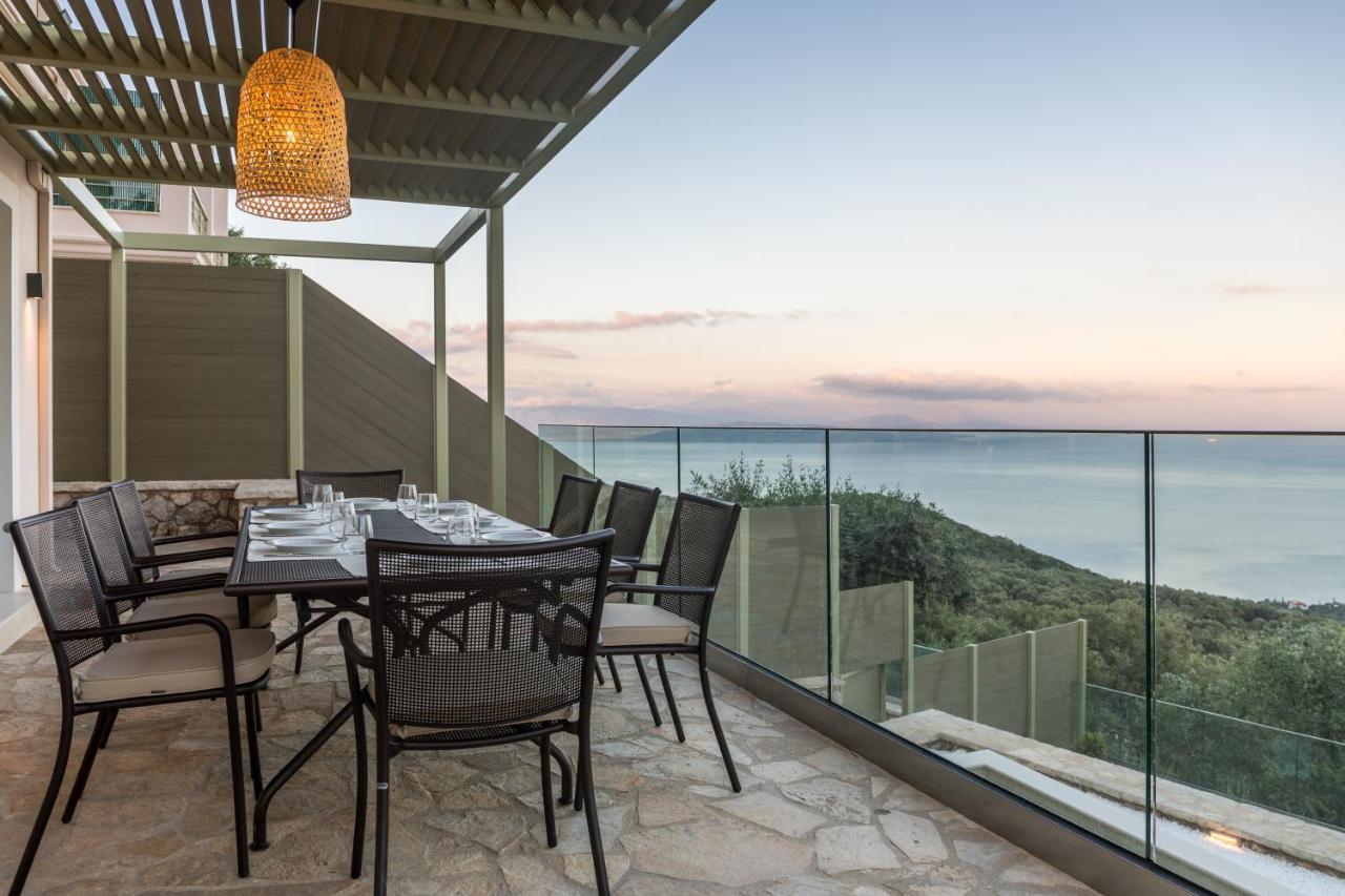 Bolla D'Oro Luxury Villas Spartylas Exterior photo